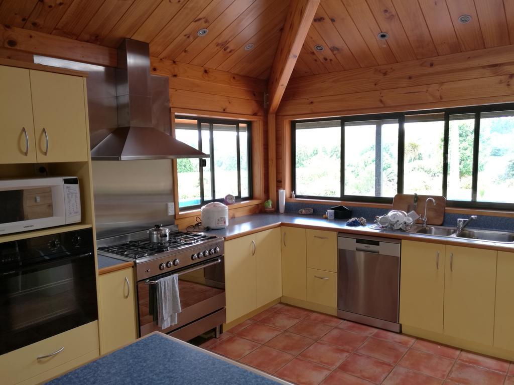 Beaver Farm House Bombay Extérieur photo